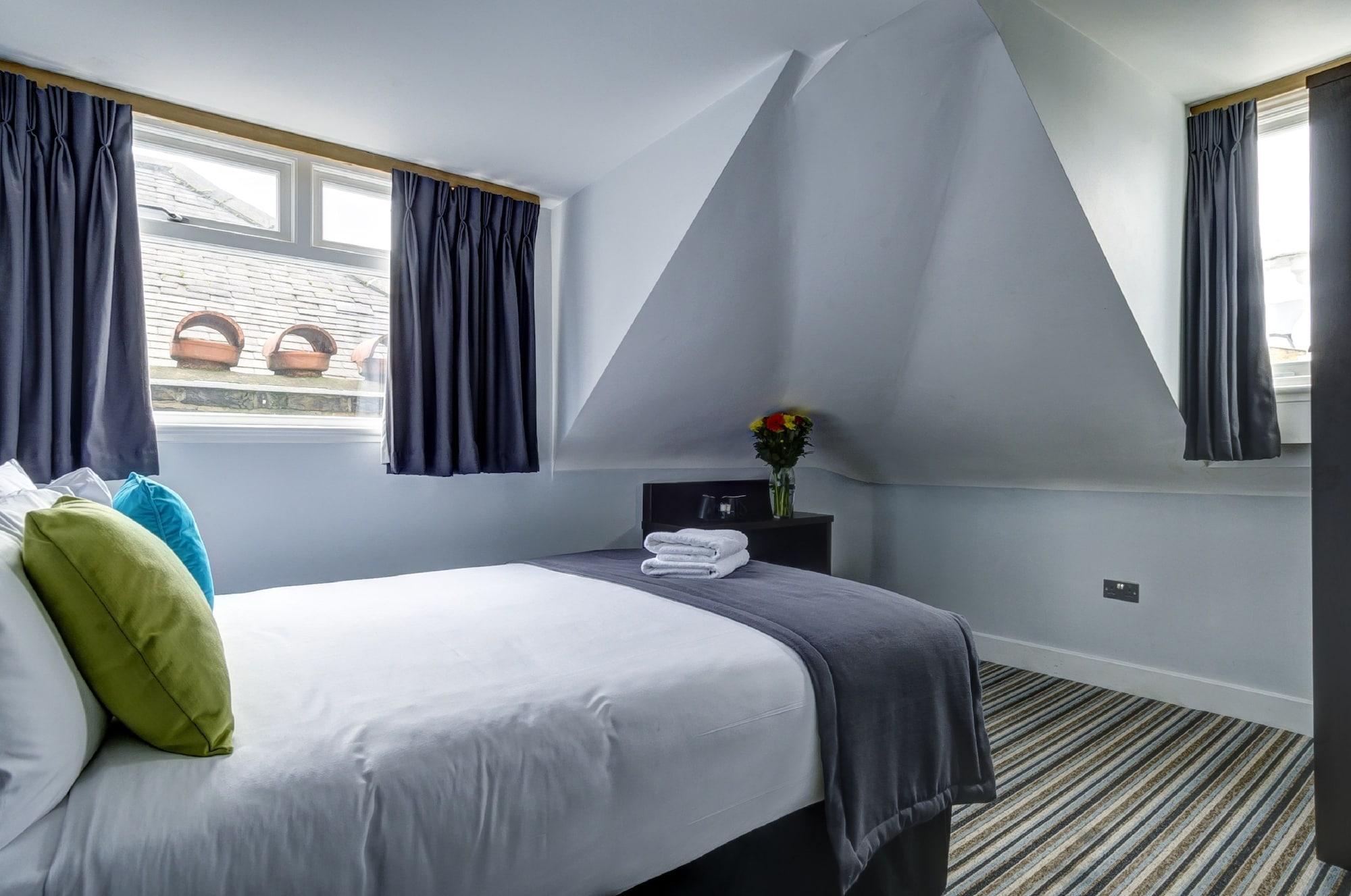 Trebovir Hotel Лондон Екстериор снимка