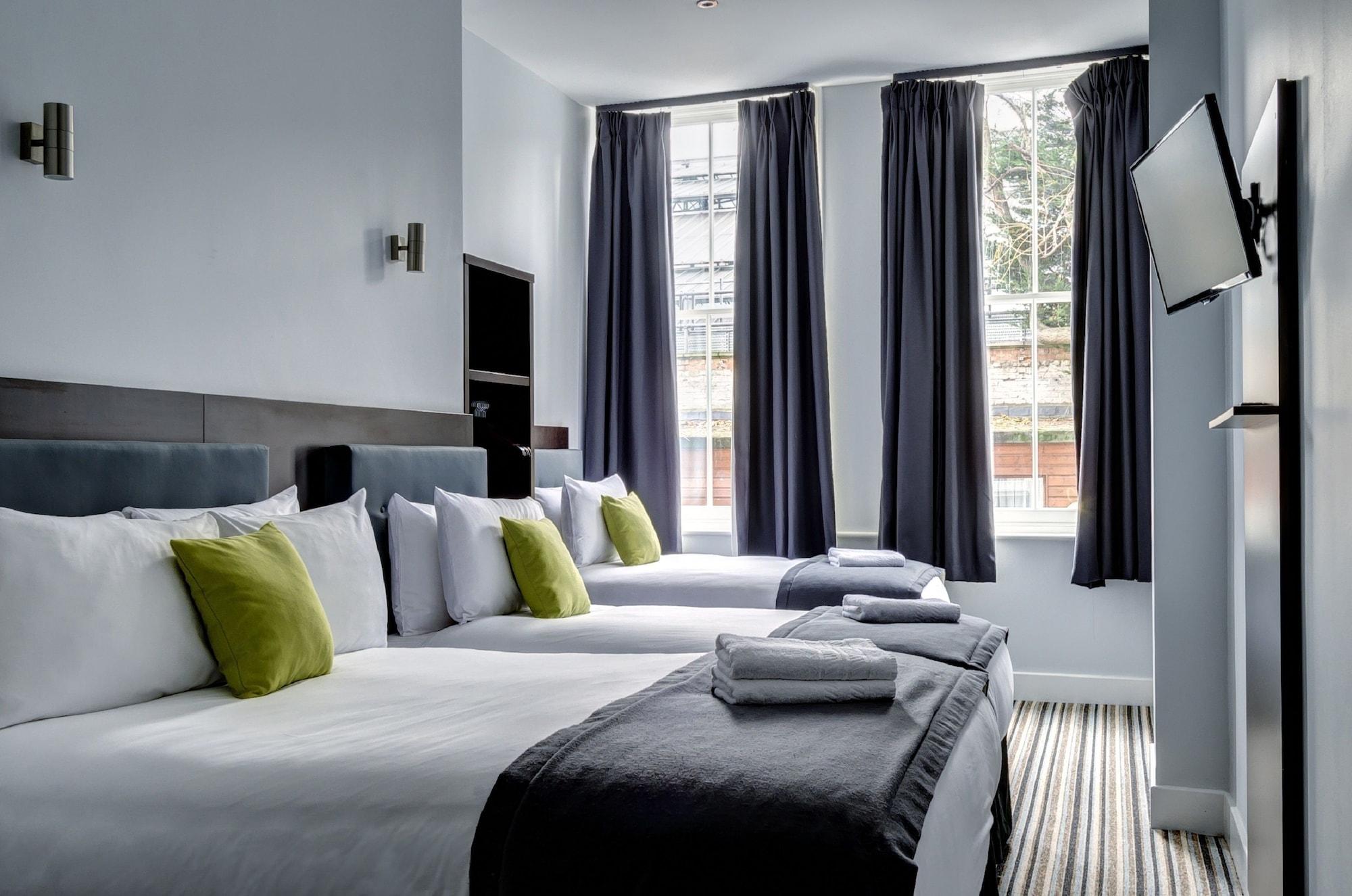 Trebovir Hotel Лондон Екстериор снимка