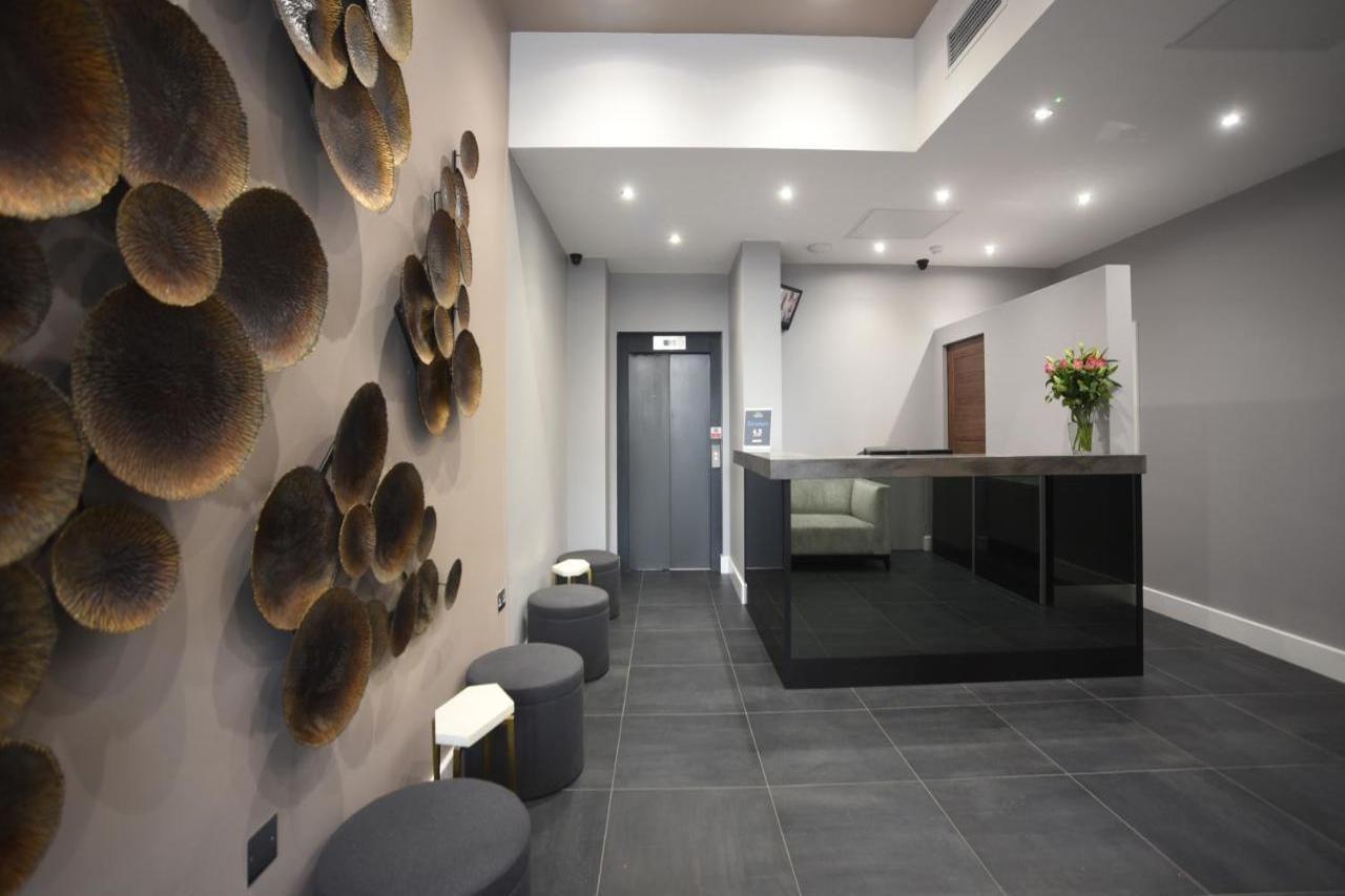 Trebovir Hotel Лондон Екстериор снимка