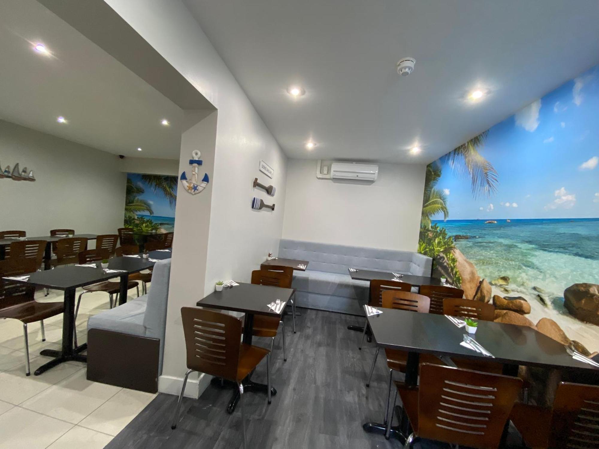 Trebovir Hotel Лондон Екстериор снимка