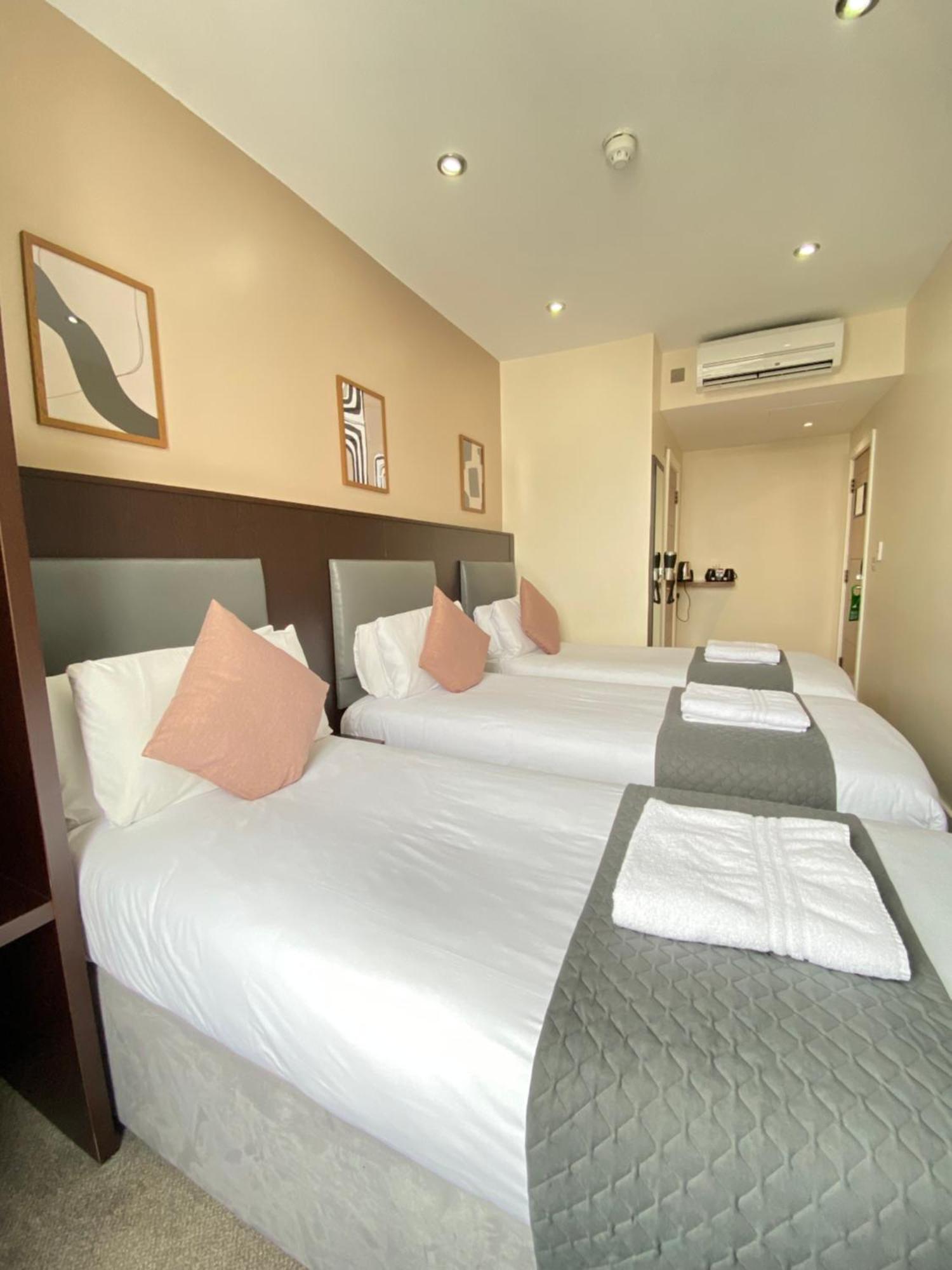 Trebovir Hotel Лондон Екстериор снимка